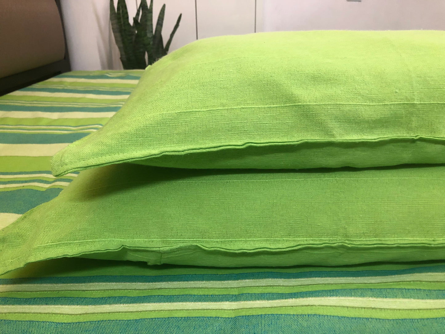 Handloom Cotton Green Pillow Covers (Set of 2)