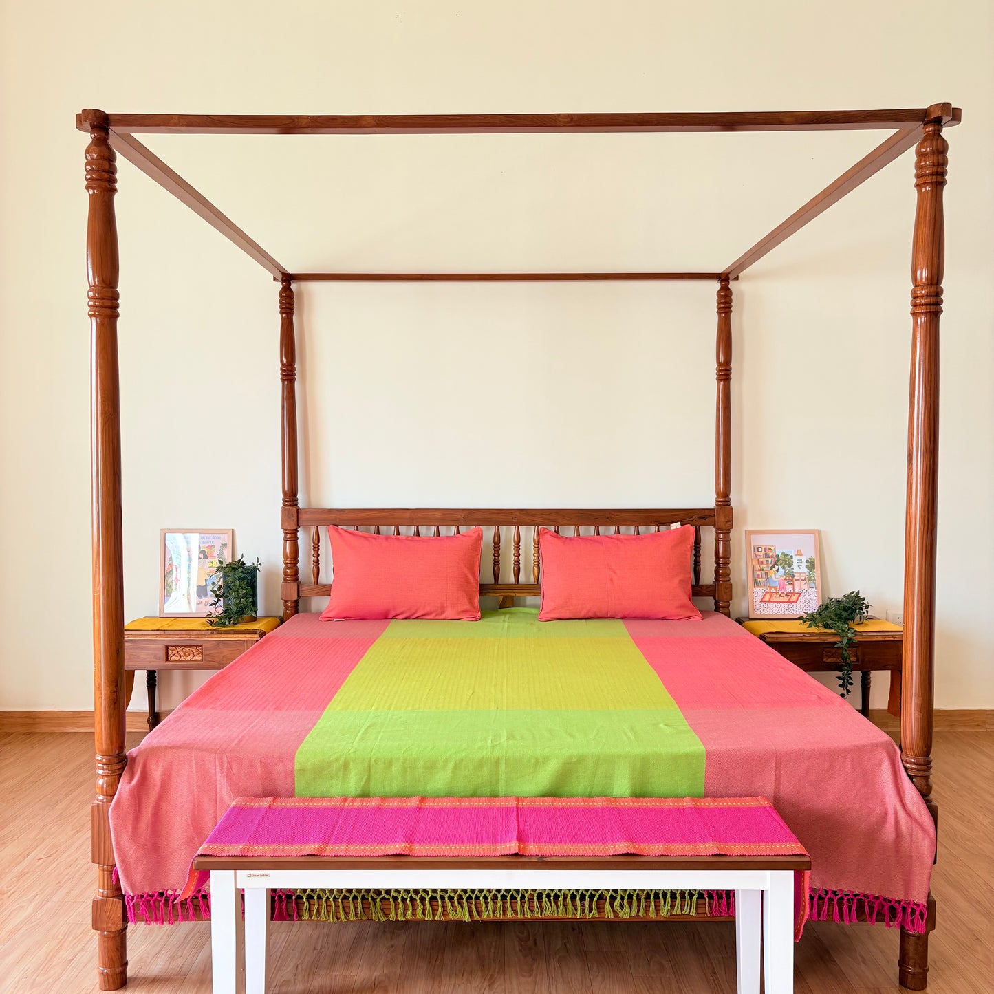Handloom Green Premium Cotton Bedcover with Pillow Covers